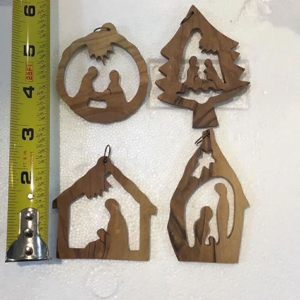 Ornaments set of 4 wooden carved Mangers